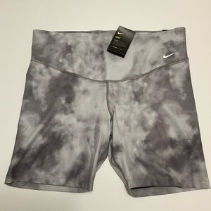 Nike Womens Plus Tie Dye Bike Shorts
